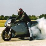 Такой разный дым... из выхлопной трубы мотоцикла: о чем свидетельствует выхлопной дым разного цвета?